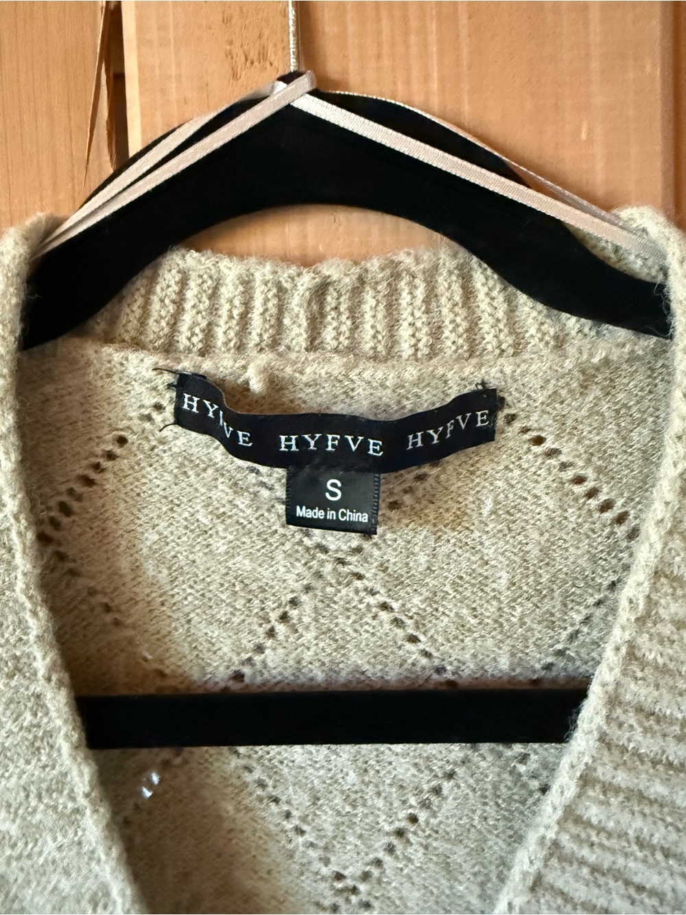 Hyfve Floral Embroidered Cropped Cardigan Sweater Small - Picture 5 of 10
